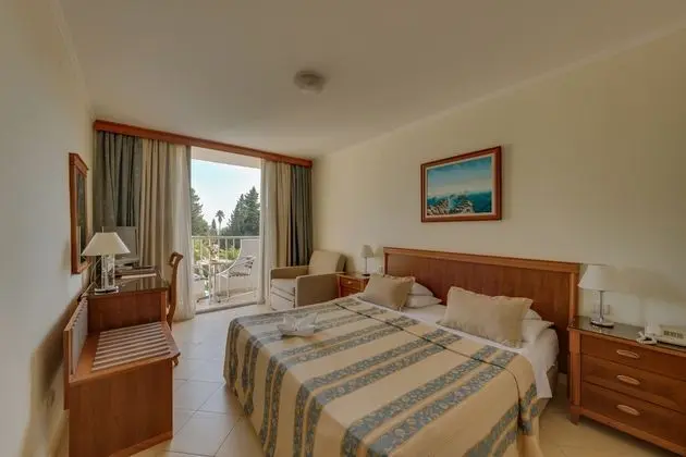 Çift ​​kişilik Standard