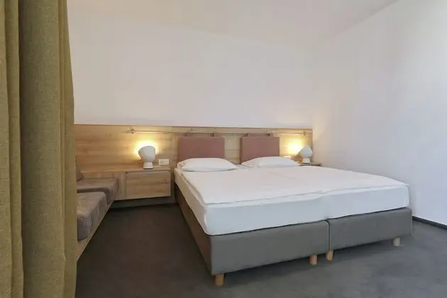 Comfort Tek Büyük Yataklı Oda, Kısmi Deniz Manzaralı