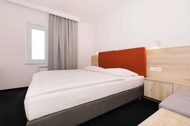 Premium Tek Büyük Yataklı Oda, Balkon