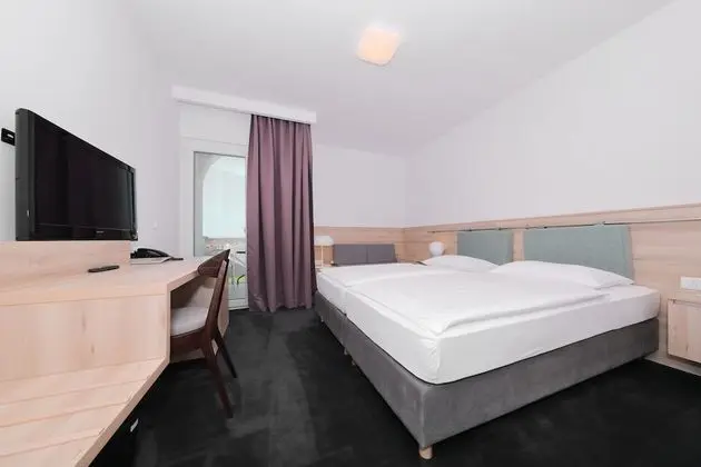Premium Tek Büyük Yataklı Oda, Balkon
