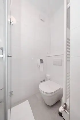 Premium Tek Büyük Yataklı Oda, Balkon