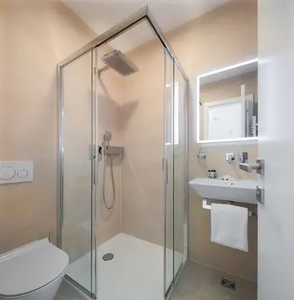 Stüdyo, Deniz Manzaralı