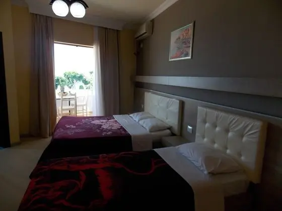 Üç Kişilik Oda, Balkon