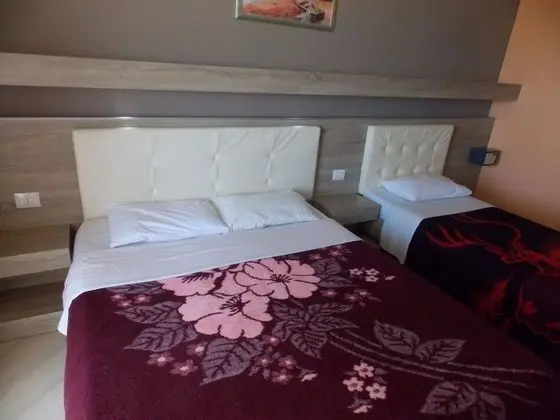 Üç Kişilik Oda, Balkon