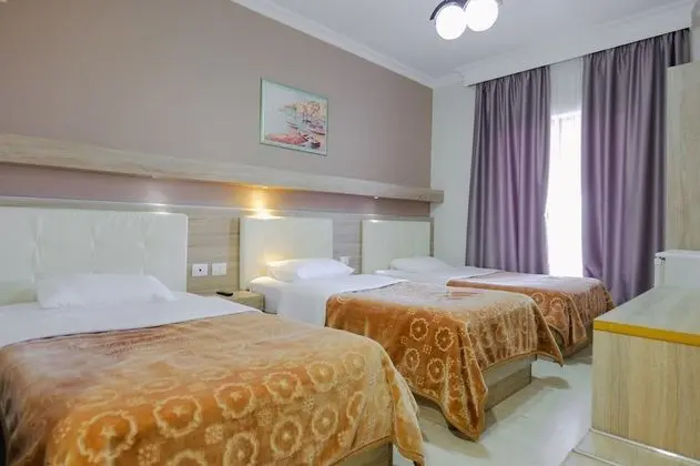 Üç Kişilik Oda, Balkon