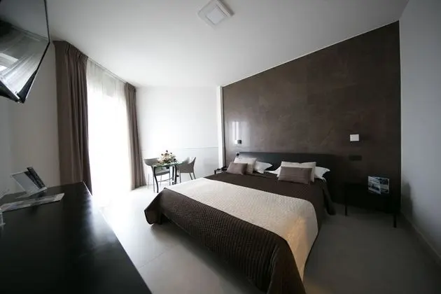 Superior Büyük Yataklı Tek Kişilik Oda