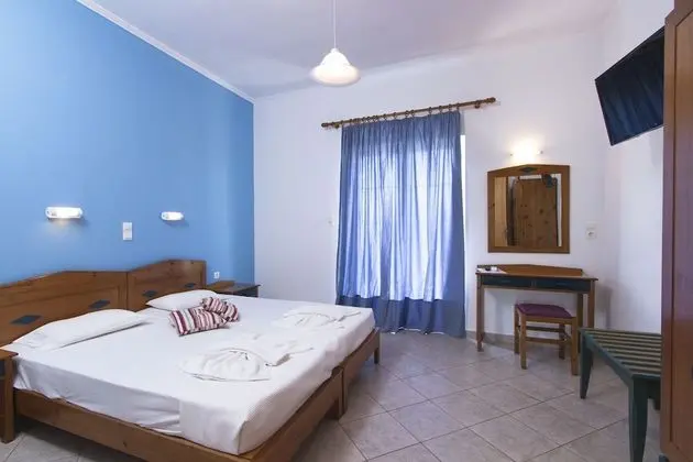 One-Bedroom Apartment Ground Level