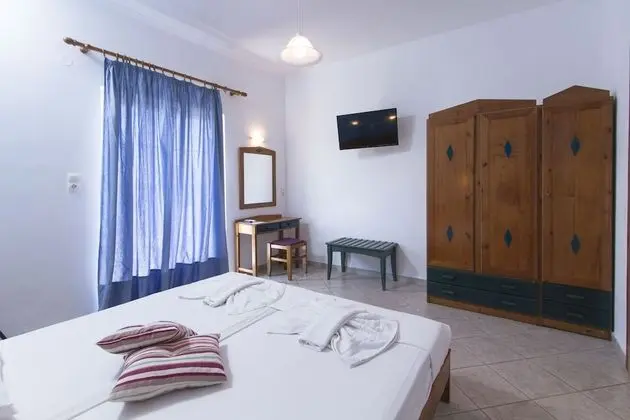 One-Bedroom Apartment Ground Level