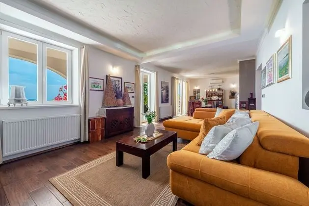 Villa, 4 Yatak Odası, Sauna