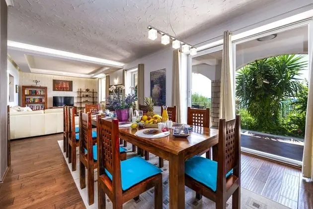 Villa, 4 Yatak Odası, Sauna