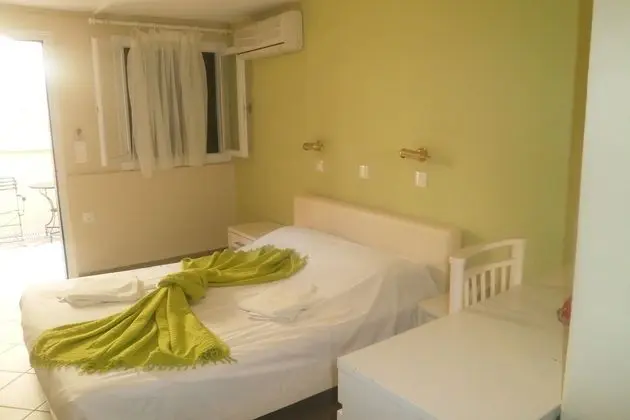 Economy Stüdyo, Avlu Manzaralı