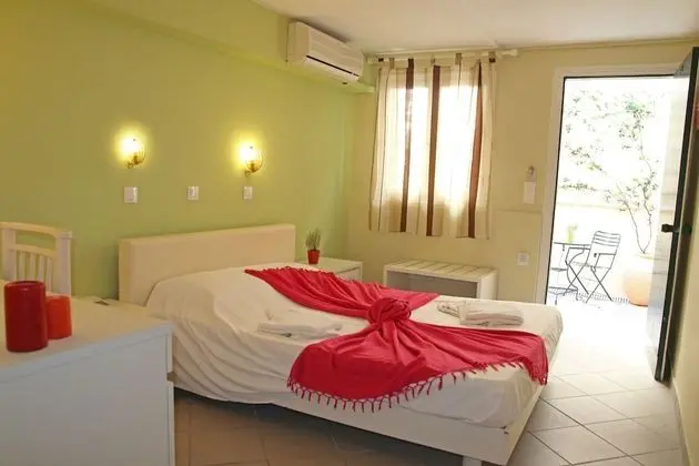 Economy Stüdyo, Avlu Manzaralı