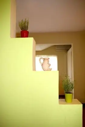 Üç Kişilik Oda, Bahçe Manzaralı