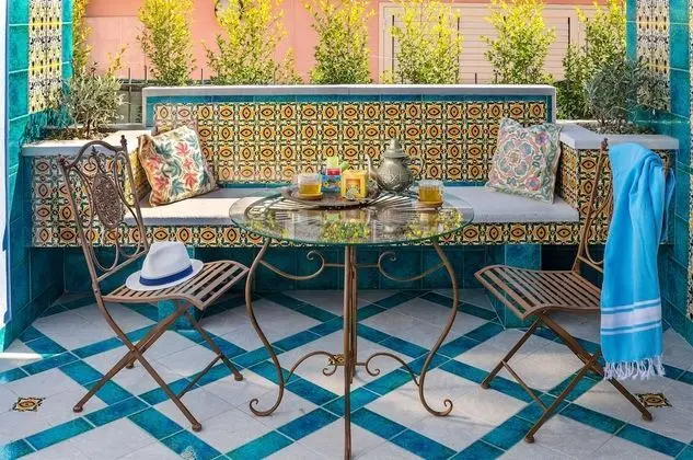 Deluxe Oda (Tunisina)