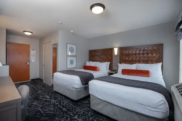 Double Full Guestroom
