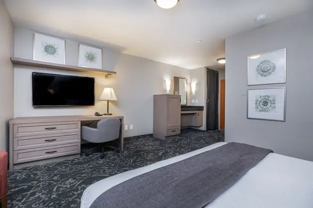 King Guestroom
