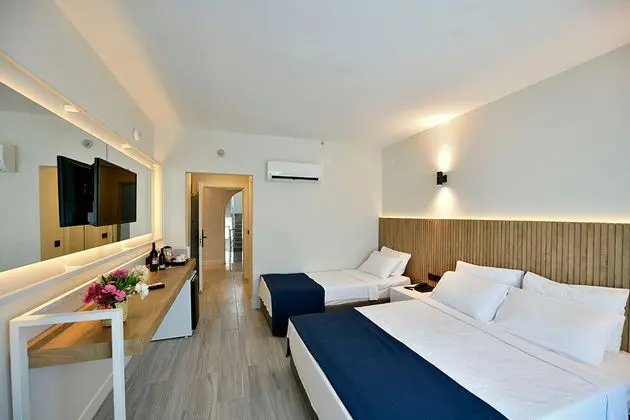 https://images.etstur.com/imgproxy/resize/2560x1440/files/images/hotelImages/etsrooms/889/Mediterranean_Resort_Hotel_20240723144436_3.jpg