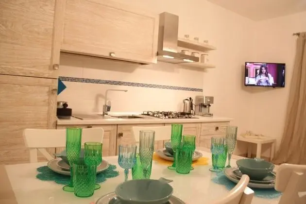 Apart Daire, Havuz Kenarı