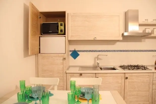 Apart Daire, Havuz Kenarı