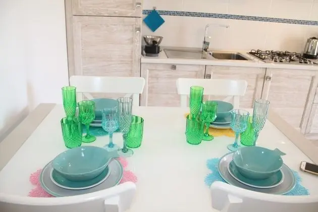 Apart Daire, Havuz Kenarı