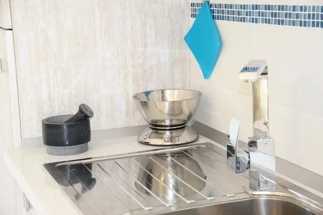 Apart Daire, Havuz Kenarı