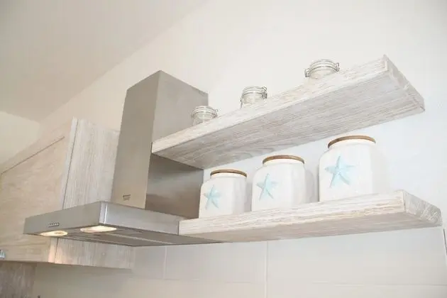 Apart Daire, Havuz Kenarı