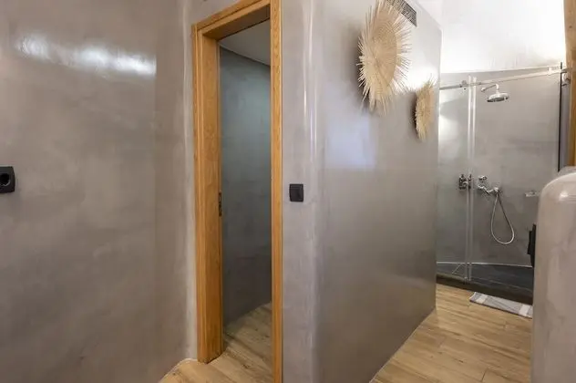 Honeymoon Windmill Suite with sharing pool