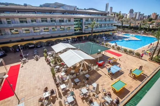 Dört Kişilik Oda, Havuz Manzaralı (3 Adults + 1 Child)