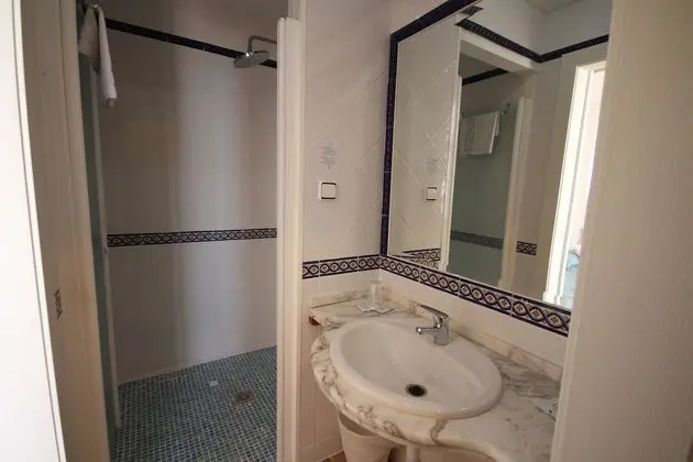 Oda, Teras, Deniz Manzaralı