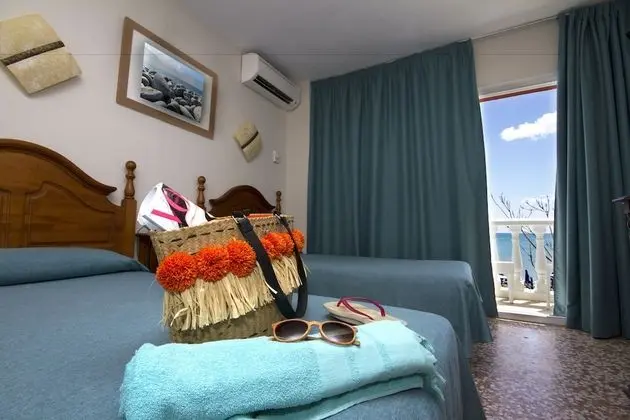 Tek Büyük Yataklı Oda, Balkon, Deniz Manzaralı