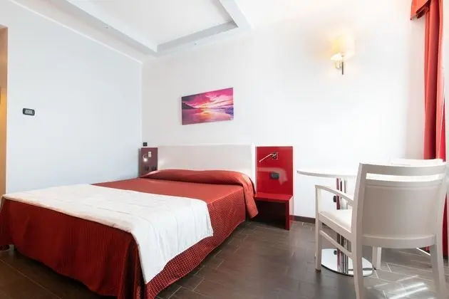 Tek Büyük Yataklı Oda, 1 En Büyük (King) Boy Yatak