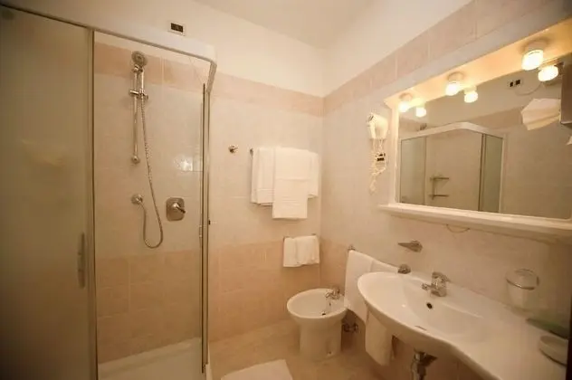 Basic Dört Kişilik Oda