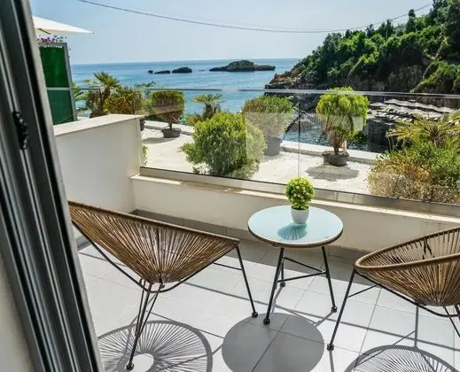 Deluxe Stüdyo, Teras, Deniz Manzaralı