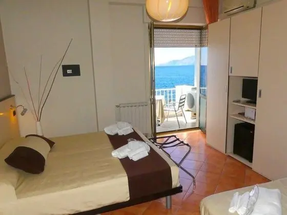 Superior Üç Kişilik Oda, Okyanusa Sıfır