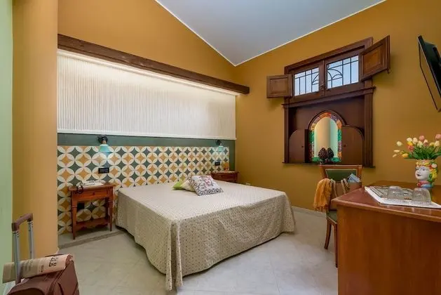 Standard Tek Büyük veya İki Ayrı Yataklı Oda