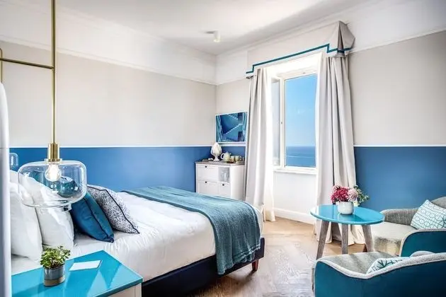 Deluxe Tek Büyük Yataklı Oda, Deniz Manzaralı