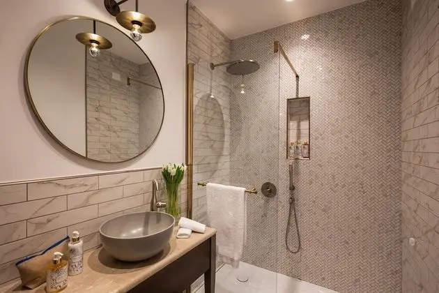 Deluxe Tek Büyük Yataklı Oda, Deniz Manzaralı