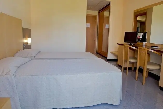 Standard Büyük Yataklı Tek Kişilik Oda