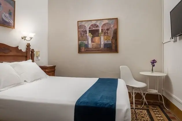 Economy Tek Büyük Yataklı Oda (interior)