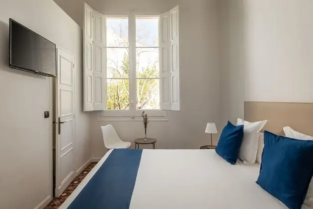 Tek Büyük veya İki Ayrı Yataklı Oda