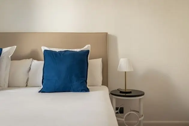 Tek Büyük veya İki Ayrı Yataklı Oda