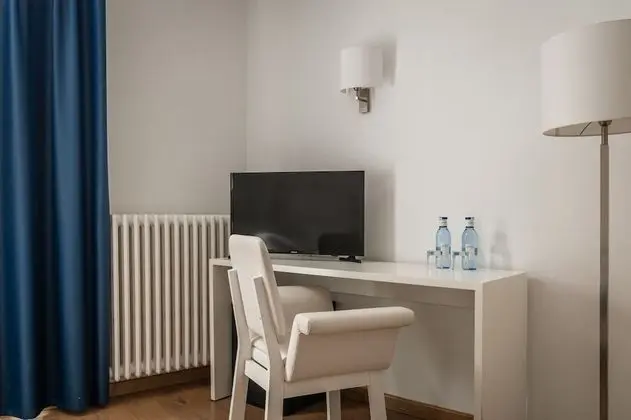 Tek Büyük veya İki Ayrı Yataklı Oda, Teras