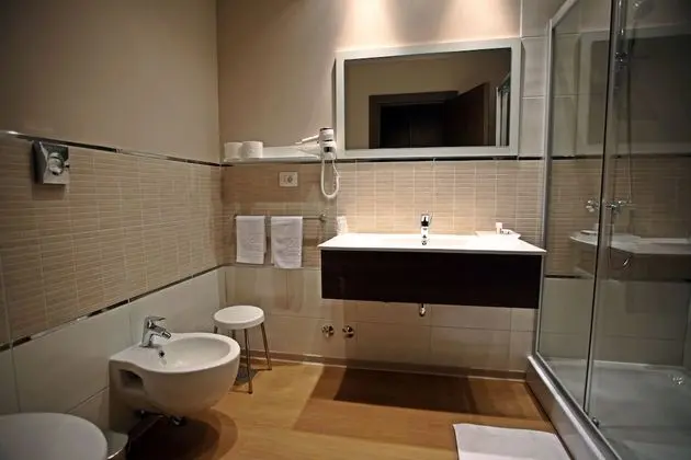 Standard Tek Büyük veya İki Ayrı Yataklı Oda