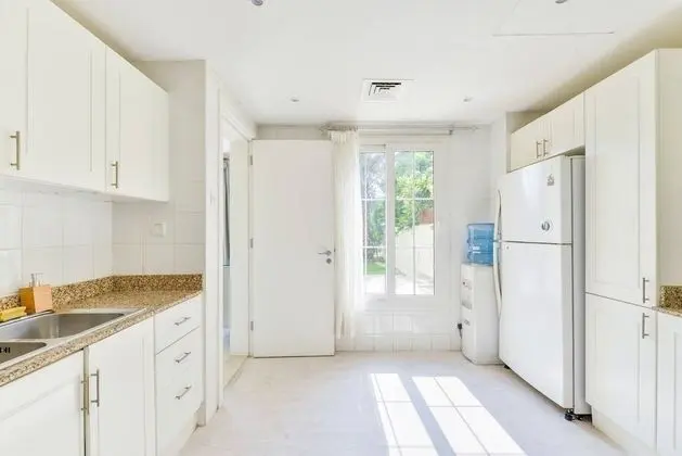 Family Villa, 4 Yatak Odası, Göl Manzaralı