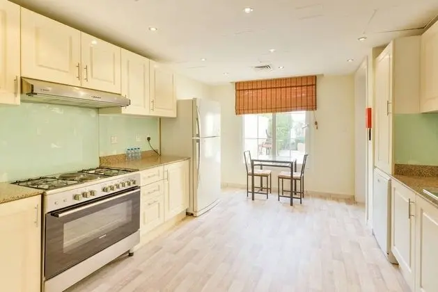 Family Villa, 4 Yatak Odası, Havuz Manzaralı