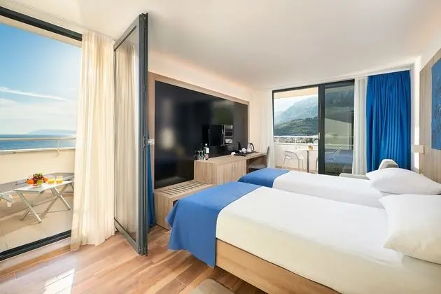 Superior Tek Büyük Yataklı Oda, Balkon, Deniz Manzaralı
