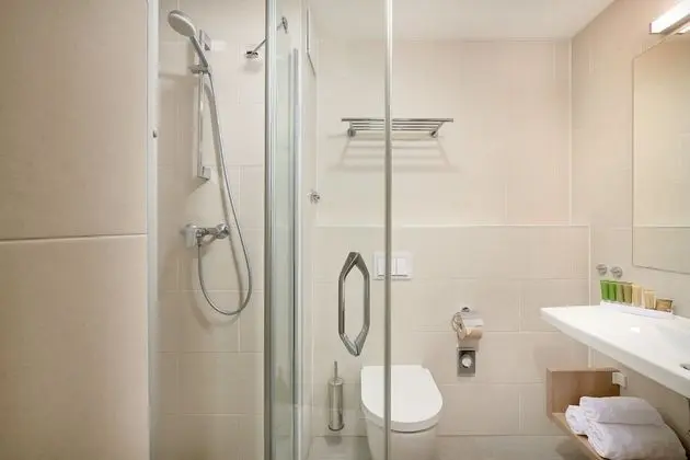 Superior Tek Büyük Yataklı Oda, Balkon, Deniz Manzaralı