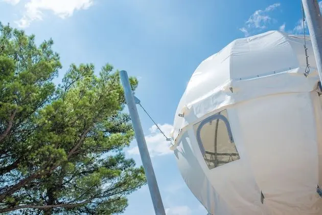 Friends & Family Glamping pad