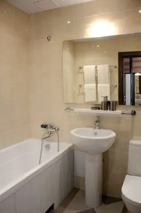 Comfort Tek Büyük Yataklı Oda