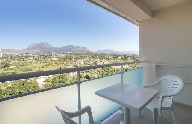 Büyük Yataklı Tek Kişilik Oda, Balkon